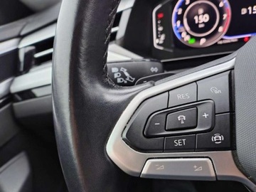 Volkswagen Arteon Fastback Facelifting 2.0 TSI 190KM 2021 Volkswagen Arteon FV23 Salon PL kamera ergo fotel ACC Virtual Cockpit ASO, zdjęcie 16