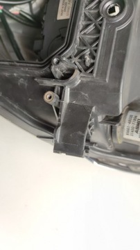 SVĚTLO PŘEDNÍ PRAVÁ LEXUS GS 350/450H 06-12R