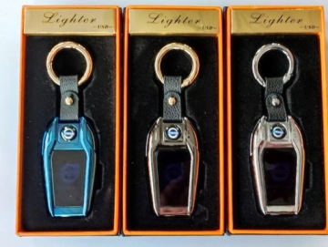 Элегантный брелок VOLVO с прикуривателем и фонариком