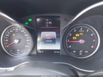 Mercedes Klasa C W205 2017 Mercedes-Benz Klasa C 2017 MERCEDES-BENZ C 300 2.0 Benzyna 241KM, zdjęcie 12