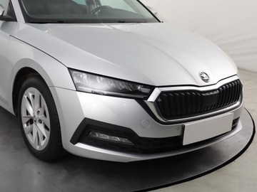 Skoda Octavia IV Kombi 2.0 TDI 115KM 2021 Skoda Octavia 2.0 TDI, Salon Polska, zdjęcie 20