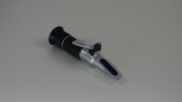 АВТОМОБИЛЬНЫЙ РЕФРАКТОМЕТР ДЛЯ АККУМУЛЯТОРОВ И ЖИДКОСТЕЙ