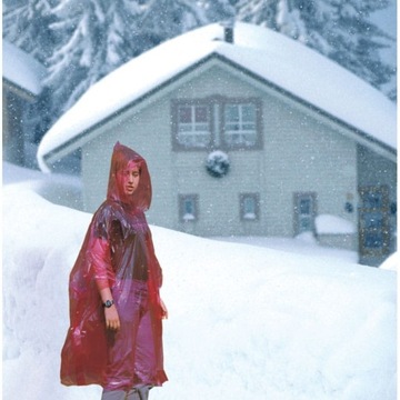 ПЛАЩ, КРАСНАЯ НАКИДКА-ПОНЧО