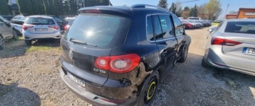 Volkswagen Tiguan I 2008 Volkswagen Tiguan 112008r, 2.0TDI. Uszkodzony prawy bok. Jezdzi. 2.0, zdjęcie 3