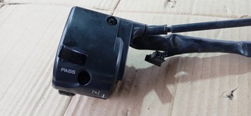 YAMAHA FAZER FZS 600 ПЕРЕКЛЮЧАТЕЛЬ ЛЕВОГО СИГНАЛА ПОВОРОТА XJ ПЕРЕКЛЮЧАТЕЛЬ