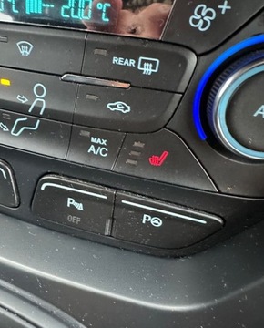 Ford Kuga II SUV Facelifting 2.0 TDCi 150KM 2018 Ford Kuga St Line,Automat,4x4,Kamera,Sony 2.0 Diesel 150KM, zdjęcie 12