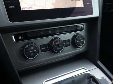 Volkswagen Passat B8 Limousine 2.0 TDI BlueMotion Technology 150KM 2017 VW Passat 2.0 TDI, Salon Polska, Navi, Klima, zdjęcie 17