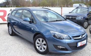 Opel Astra J Sports Tourer Facelifting 1.6 Twinport ECOTEC 115KM 2014 Opel Astra 1.6 - Bezwypadkowe - 1 wlasciciel - Stan Mega - auto oplacone, zdjęcie 8