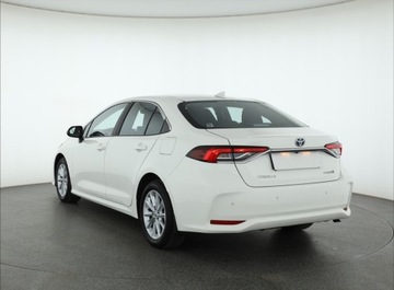 Toyota Corolla XII Sedan 1.8 Hybrid 122KM 2022 Toyota Corolla 1.8 Hybrid, Salon Polska, zdjęcie 2