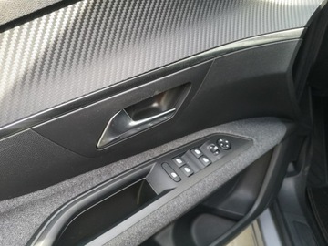 Peugeot 5008 II Crossover 1.5 BlueHDI 130KM 2018 Peugeot 5008 1,5 HDI 130KM Klimatr Navi Kamera, zdjęcie 10