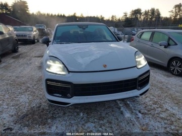 Porsche Cayenne III 2021 Porsche Cayenne E-Hybrid Turbo S 2021 4.0l 4.0 Hybryda 541KM, zdjęcie 5