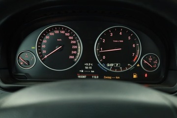 BMW Seria 5 F10-F11 Touring 528i 245KM 2012 BMW 5 528i xDrive, 4X4, Automat, Skóra, Navi, zdjęcie 11