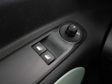 Citroen Berlingo III Osobowy M 1.2 PureTech 110KM 2019 Citroen Berlingo klimatyzacja tempomat czujniki, zdjęcie 28