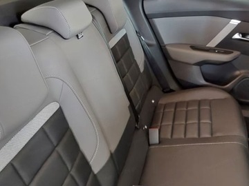 Citroen C4 IV 2025 Od ręki - Collection eDCT6 1.2 mHEV 145KM / Pakiet Zimowy, zdjęcie 8