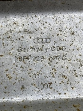 AUDI TT 8J A3 8P 2.0 TFSI крышка коллектора термокорпус