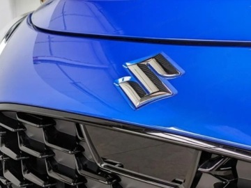 Suzuki Swift VI Hatchback Facelifting 1.2 DualJet SHVS 83KM 2025 SUZUKI Swift Premium Plus 1.2 Dualjet SHVS Hatchback 83KM 2025, zdjęcie 2