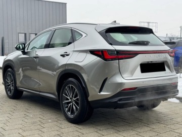 Lexus NX II SUV Facelifting 2.5 350h 200KM 2025 Od ręki - 350h Elegance 2.5 Hybrid 200KM | Podgrzewane fotele!, zdjęcie 3