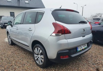 Peugeot 3008 I Crossover 1.6 VTI 120KM 2015 Peugeot 3008 Panorama Nawigacja GetHelp 1.6 Benzyna 120KM, zdjęcie 4