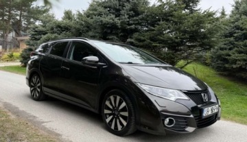 Honda Civic IX Tourer 1.6 i-DTEC 120KM 2015 Honda Civic Honda Civic 1.6 i-DTEC Sport Black Edition 1.6 Diesel 120KM, zdjęcie 4