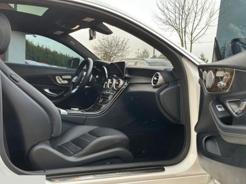 Mercedes Klasa C W205 2019 Mercedes-Benz Klasa C 2.0 16V benzyna 245 KM 2019r, zdjęcie 28