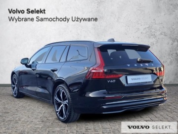 Volvo V60 II  Kombi Facelifting 2.0 B4 B 197KM 2024 Volvo V60 FV23 Plus Dark B4 197KM ACC BLIS 360 Har, zdjęcie 5