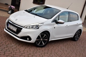 Peugeot 208 I Hatchback 5d Facelifting 1.2 PureTech 82KM 2018 Peugeot 208 I TECH EDITION 1.2MPI 83KM *BOGATA* Piękna Wersja! Jedyna TAKA!, zdjęcie 6