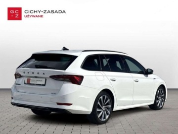 Skoda Octavia IV Kombi 2.0 TDI 150KM 2023 Skoda Octavia 2.0TDI 150KM Sportline VirtCockpit NiskiPrzebieg Keyless Kam, zdjęcie 4