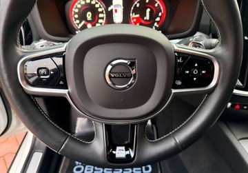 Volvo V60 II  Kombi 2.0 D4 190KM 2019 Volvo V60 R_DESIGN 2.0D4 AWD 190ps AutoMat8Biegow HiBeamLED SerwisASO VAT23, zdjęcie 27