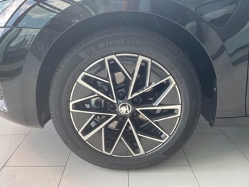 Skoda Octavia IV Liftback 1.5 TSI EVO 150KM 2025 Octavia Edition 130 Selection 1.5 TSI mHEV DSG 150KM 2025, zdjęcie 11
