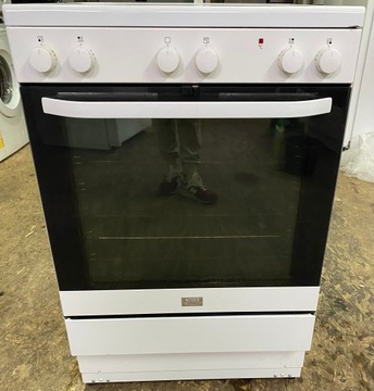 ЭЛЕКТРОЛЮКС ЭЛЕКТРИЧЕСКАЯ ПЛИТА