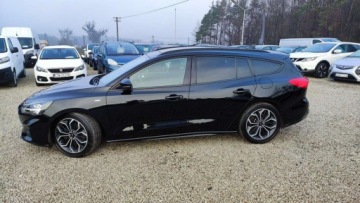 Ford Focus III Kombi Facelifting 1.5 TDCi 120KM 2018 Ford Focus SW ST-LINE 1.5 D 120kM Automat Led Navi Temp. Asystent Android, zdjęcie 10