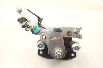 Piaggio MP3 500 14- Zacisk hamulcowy tył ręcznego