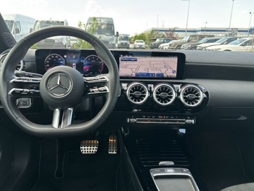 Mercedes Klasa A W177/V177 Hatchback Facelifting 1.3 200 163KM 2024 Mercedes-Benz A 200 AMG Line/ Pakiet integracyjny, zdjęcie 17