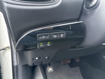 Toyota Prius IV Hatchback 1.8 Hybrid 122KM 2016 Toyota Prius 1.8 Hybrid Prestige IV (2015-2020) 1., zdjęcie 19