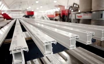 БЕЛОЕ ДВУСТОРОТНЕЕ ОКНО ПВХ АКЦИЯ RU+R