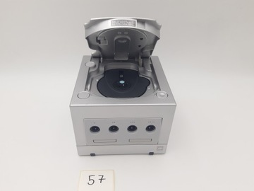 КОНСОЛЬ NINTENDO GAMECUBE DOL-001 PAL СЕРЕБРЯНАЯ