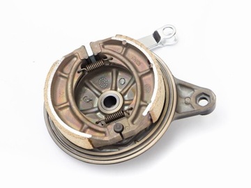 Задний колпак ступицы + челюсти Romet RM 125