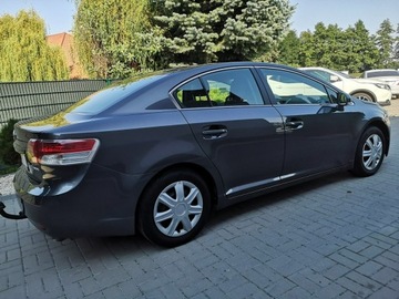 Toyota Avensis III Sedan 1.8 Valvematic 147KM 2011 Toyota Avensis 1.8 16v 147KM Klimatronic Tempomat, zdjęcie 4
