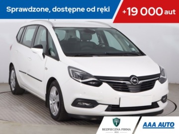 Opel Zafira D 2019