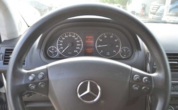Mercedes Klasa A W169 Coupe 1.7 170 116KM 2004 Mercedes-Benz Klasa A BEZWYPADKOWE - po oplatach - klima 1.7 Benzyna 115KM, zdjęcie 27