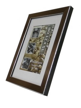 Ramka plastikowa TITAN 13x18 cm. z nóżką (3425)