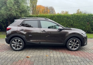 Kia Stonic Crossover 1.4 DOHC 100KM 2018 Kia Stonic 1.4 100KM Navi Climatronic Kamera Led Bezwypadkowy Dla wymagaja, zdjęcie 5