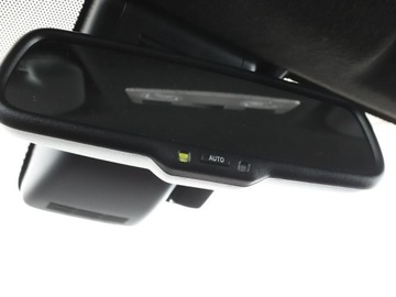 Toyota Yaris III Hatchback 5d Facelifting 2017 1.5 Dual VVT-iE 111KM 2018 Toyota Yaris klima-auto kamera Bluetooth tempomat, zdjęcie 34