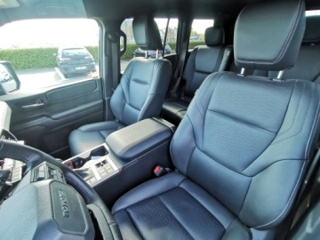 Toyota Land Cruiser VII Terenowy 5d 2.8 D-4D 204KM 2025 Toyota Land Cruiser LC 2.8 D-4D Executive VII (201, zdjęcie 10