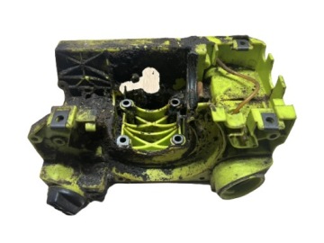 POULAN 2050 KARTER OBUDOWA SILNIKA ZBIORNIK KORPUS