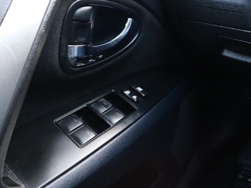 Toyota Avensis III Wagon Facelifting 1.8 Valvematic 147KM 2013 Toyota Avensis 1.8 Valvematic, Klima, Klimatronic, zdjęcie 17