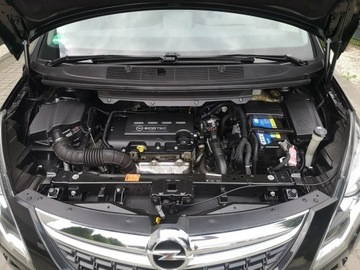 Opel Zafira C Tourer 1.4 Turbo ECOTEC 140KM 2012 Opel Zafira 1.4Turbo 140KM OPC Klimatronic Tempoma, zdjęcie 28