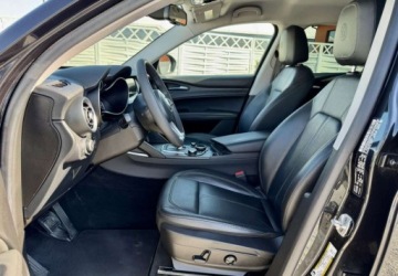 Alfa Romeo Stelvio SUV 2.0 Turbo 280KM 2018 Alfa Romeo Stelvio Alfa Romeo Stelvio 2.0 Turbo 16V AT8-Q4 Lusso 2.0 280KM, zdjęcie 7