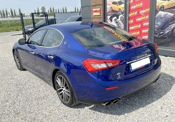 Maserati Ghibli III Sedan 3.0 V6 410KM 2015 Maserati Ghibli SQ4 GHIBLI 3.0 BENZ 410 KM 2015r Warszawa 3.0 Benzyna, zdjęcie 3