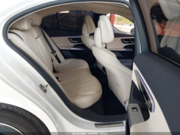 Mercedes Klasa E W214 2024 Mercedes-Benz Klasa E 2025 MERCEDES-BENZ E 350 2.0 Benzyna 255KM, zdjęcie 16